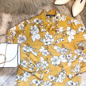 Long sleeve mustard blouse